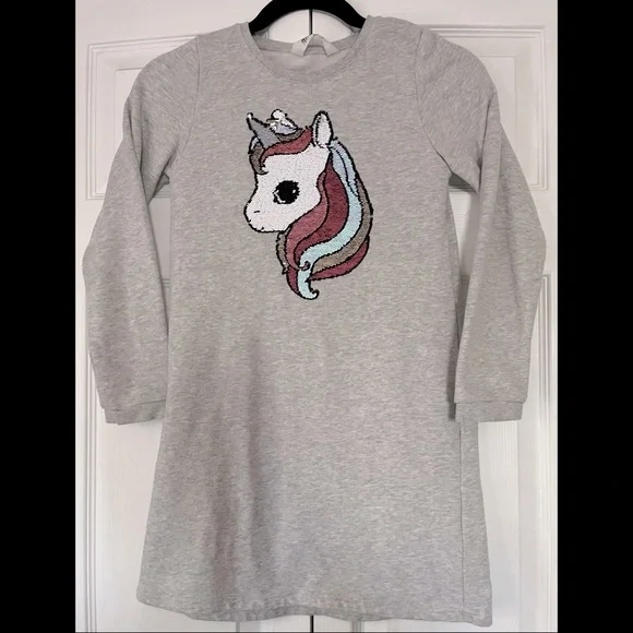 SALE$5-$7-$9H&M Girls Light Grey Sweater Dress, Sequin Unicorn, Size  8/10